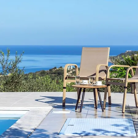 Konstantinos Hilltop Vineyard Escape *