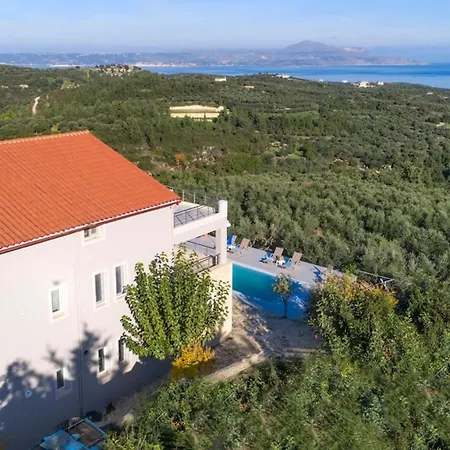 Konstantinos Hilltop Vineyard Escape *