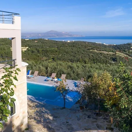 Konstantinos Hilltop Vineyard Escape Prázdninový dům